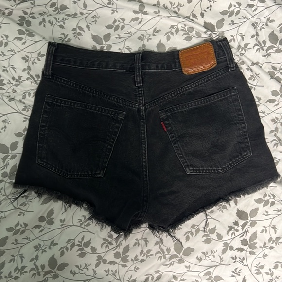 Levi’s 501 shorts - Picture 2 of 4